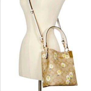 Coach Daisy Bucket Bag Brandnew